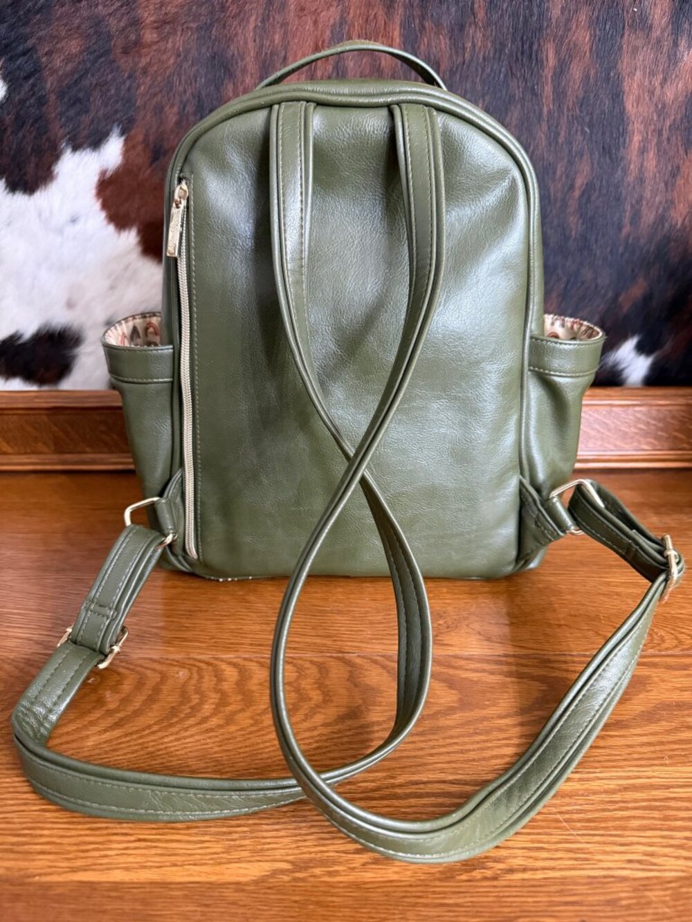 Itzy Ritzy Olive Mini Boss Plus - Picture 3 of 10